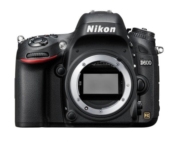 Nikon présente le D600 8