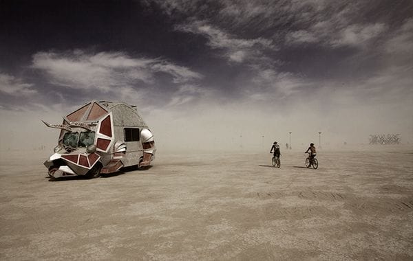 Hector Santizo et le Burning Man 20