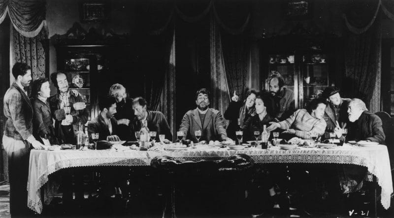 The notorious Last Supper sequence in Luis Buñuel's VIRIDIANA. la Cène de Léonard de Vinci
