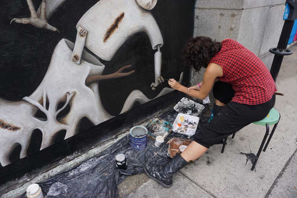 Kat à la découverte d'un street-artist qui se veut "dérangeant" 7