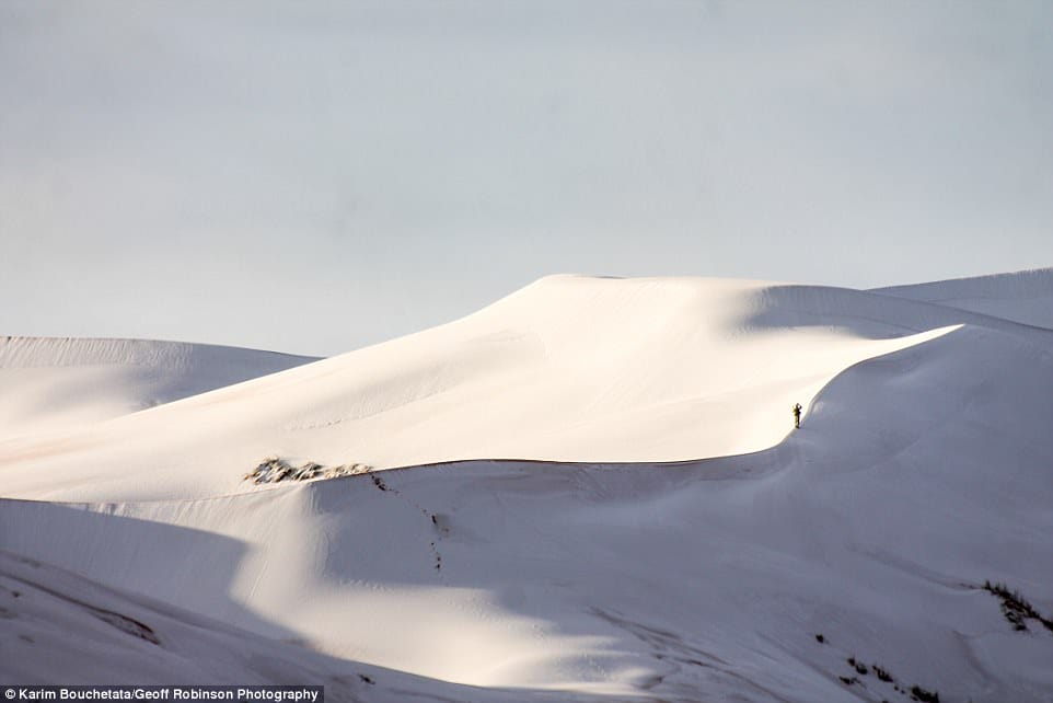 Pour la troisième fois en 40 ans la neige recouvre une partie du Sahara 23