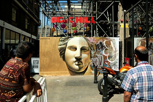La sublime confrontation entre le classicisme et le graffiti par Pichi & Avo 21
