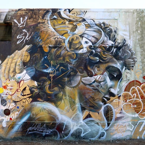 La sublime confrontation entre le classicisme et le graffiti par Pichi & Avo 15