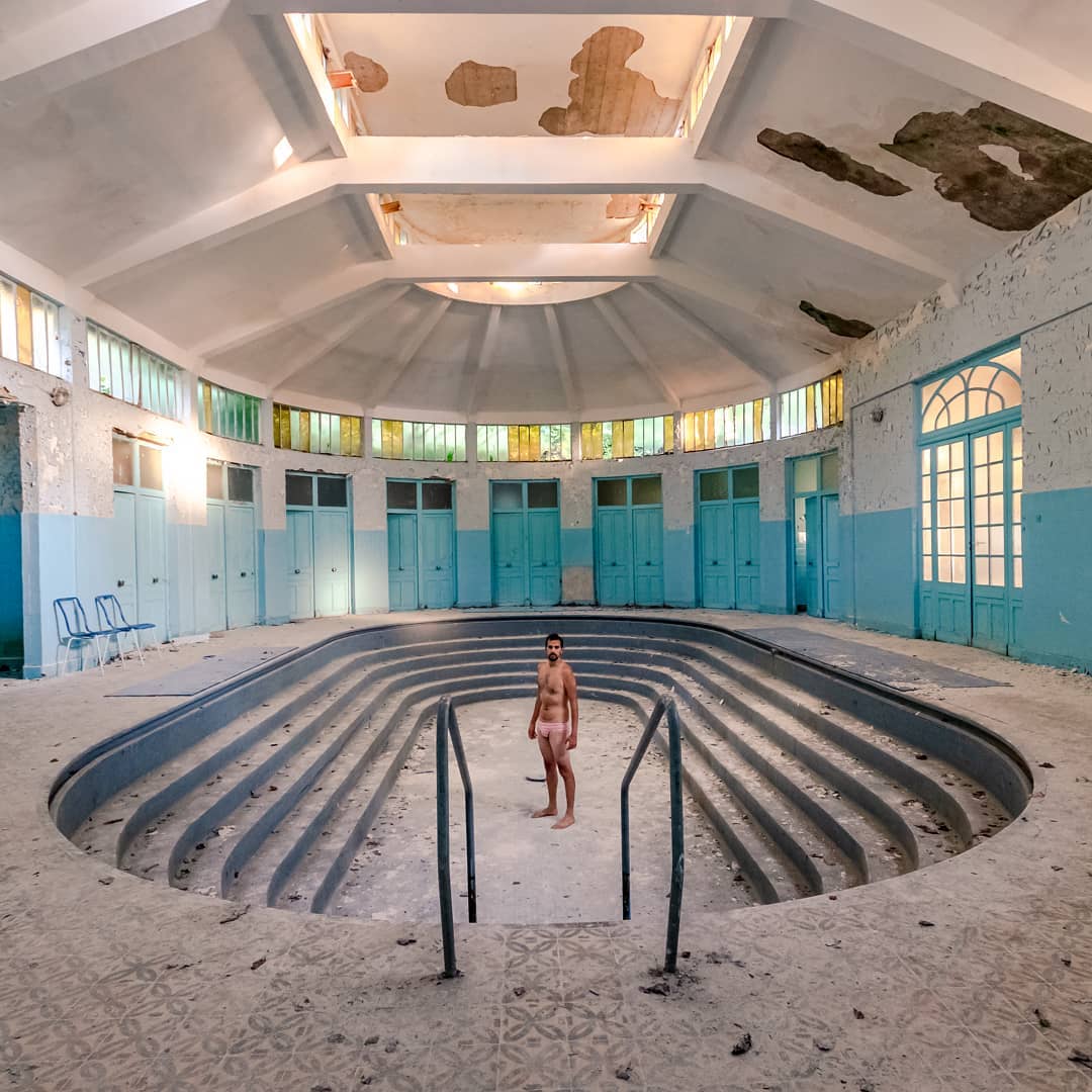 urbex session dans une piscine abandonnée