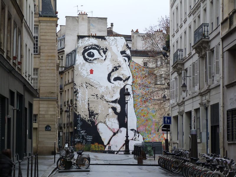 jef aérosol street art chut oeuvre d'art pompidou 
