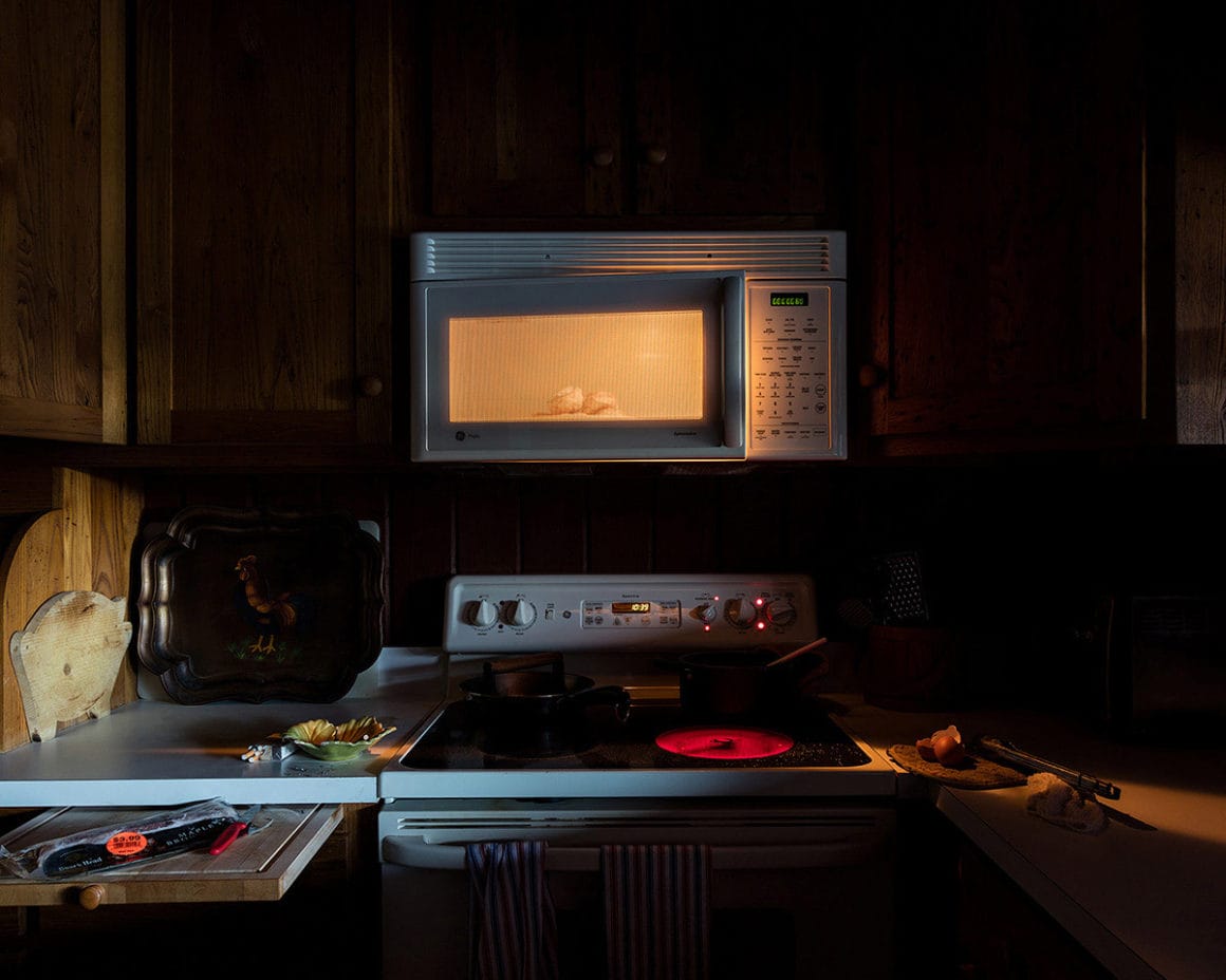 "Night Kitchen" est une cliché sobre pris par Jennifer Garza Cuen à Rabun