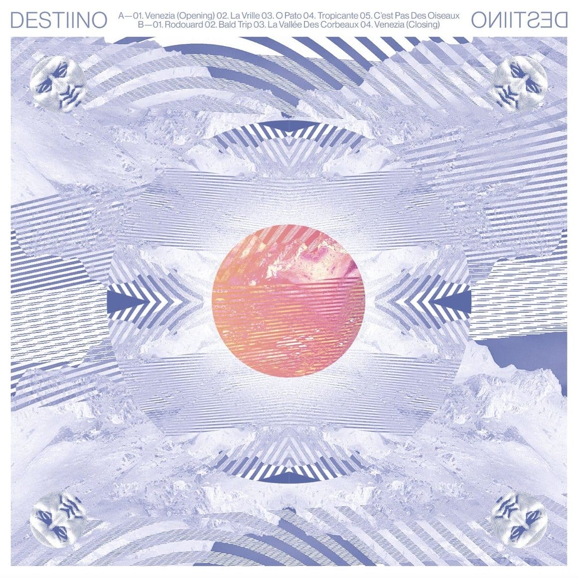 pochette de l'album Destiino. Collage psychédélique et géométrique aux teintes lavandes et pêches.
