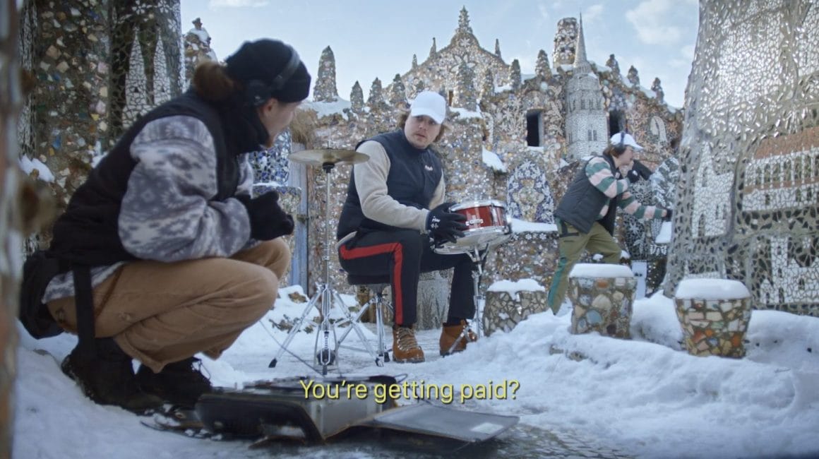 Le clip de Let You Speak présente un village enneigé. Myd enregistre des sons au loin, pendant que les deux autres personnages se préparent, assis dans le froid. L'un demande à l'autre "T'es payé toi ?"