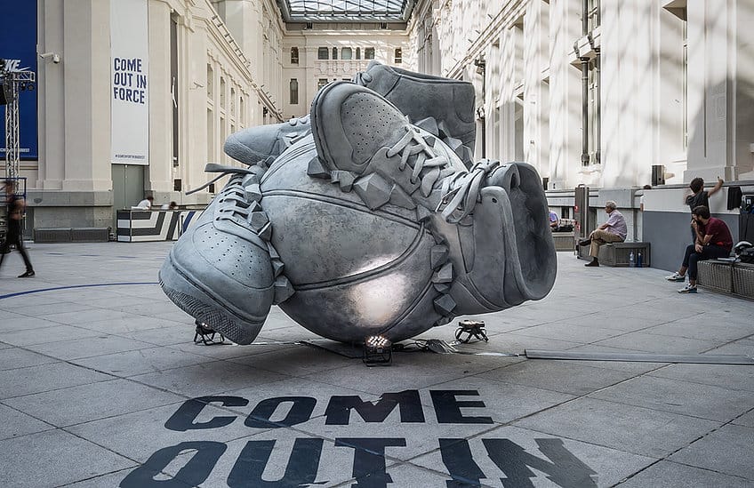 Sculpture réalisée par le designer irlandais Shane Griffin pour Nike