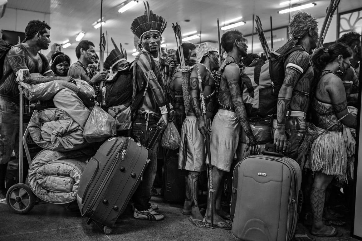 Les membres d'une tribu d'Amazonie forcés à l'exil