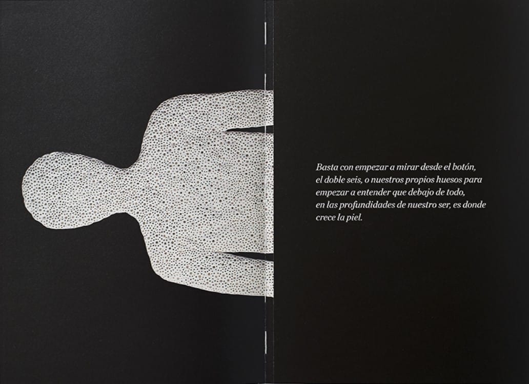 Illustration d'une page par Pep Carrió pour le livre "Nada es más profundo que la piel" de Grassa Toro et Cristina Santamarina