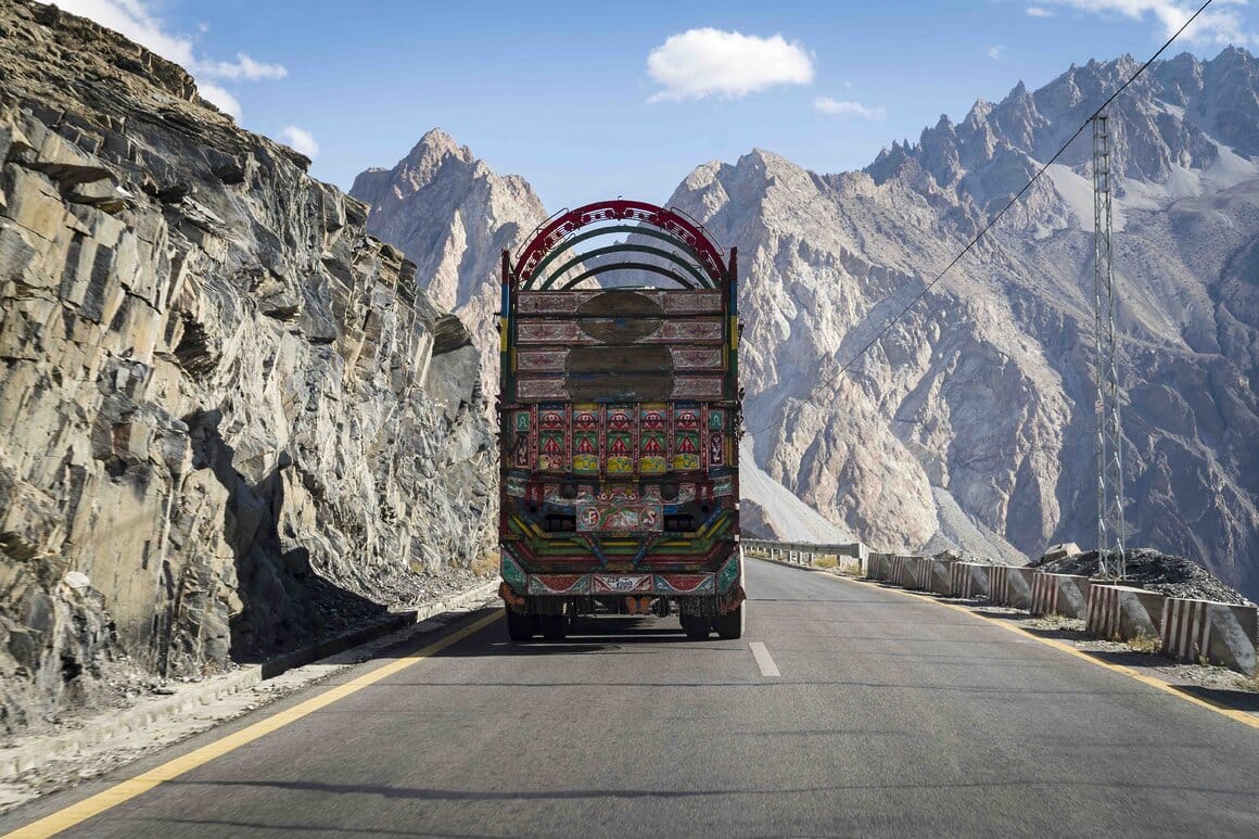 On the road, Gilgit ©Christopher Wilton-Steer
