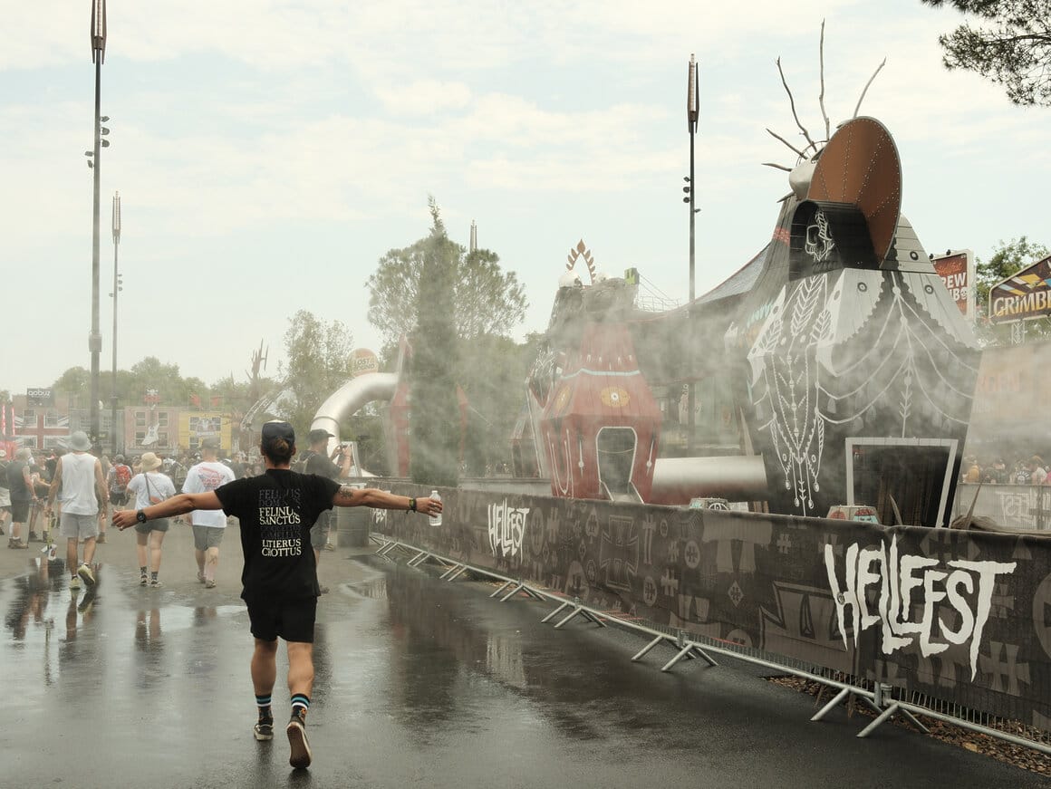 Spot de brume ou Hellfest