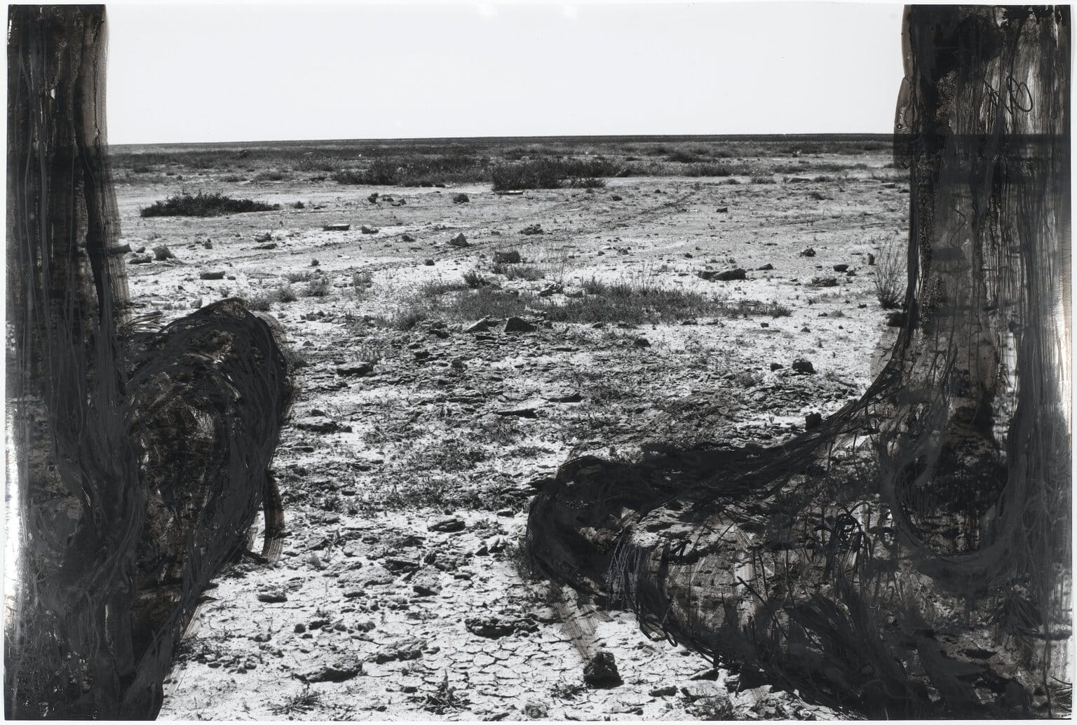 Huma BHABHA Sans titre, 2007 Encre sur photographie Centre Pompidou, Musée national d'art moderne